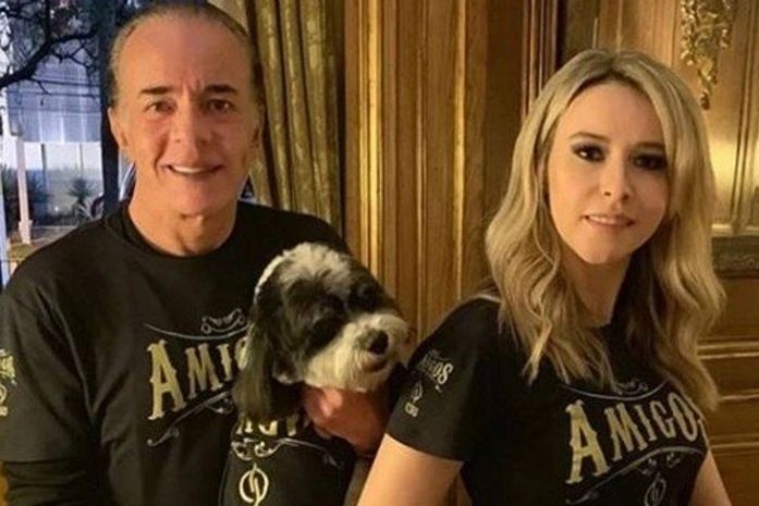 Chiquinho Scarpa implanta chip de GPS em namorada