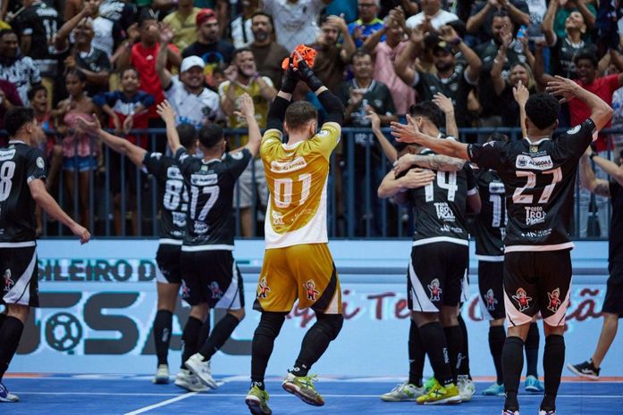 Traipu garante vaga na final do Brasileiro de Futsal após virada eletrizante em Arapiraca