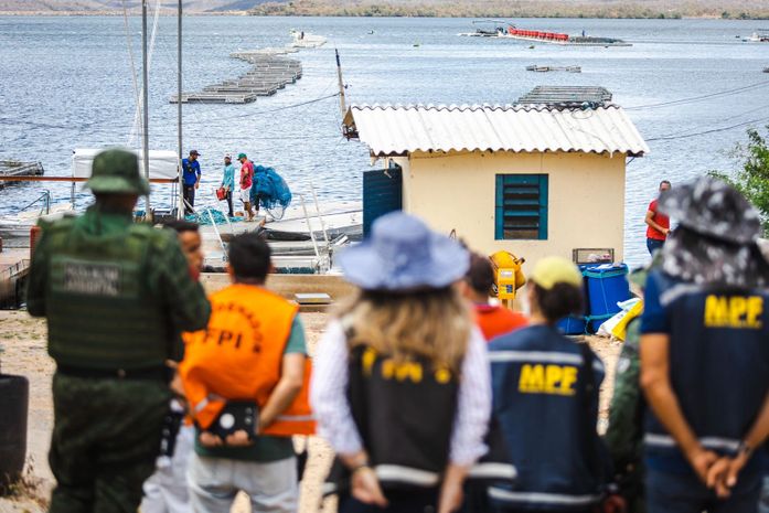 Piscicultura é multada em mais de R$ 60 mil por funcionamento irregular no Rio São Francisco, no Sertão de AL