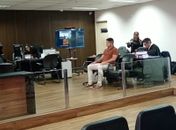 Júri de acusado de matar o blogueiro Adriano Farias é registrado com atraso nesta segunda no Fórum de Maceió