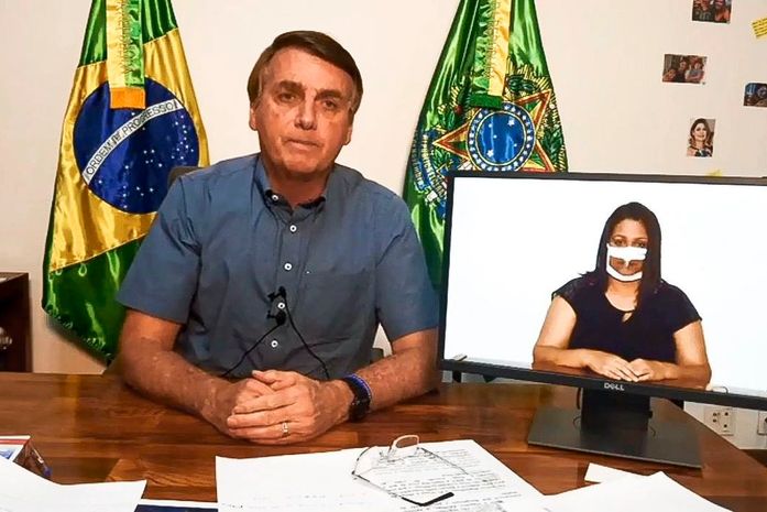 Jair Bolsonaro em live nas redes sociais