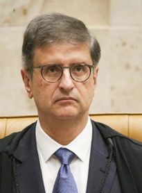 PGR quer nulidade da decisão de Mendonça sobre conversa de Vorcaro e Moraes