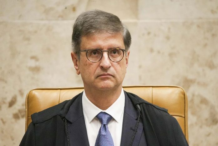 PGR quer nulidade da decisão de Mendonça sobre conversa de Vorcaro e Moraes