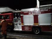 Corpo de Bombeiros retira enxame de abelhas de Unidade de Saúde de São Miguel dos Campos