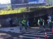 Ônibus do ASA é atacado por torcedores do Guarani em Campinas