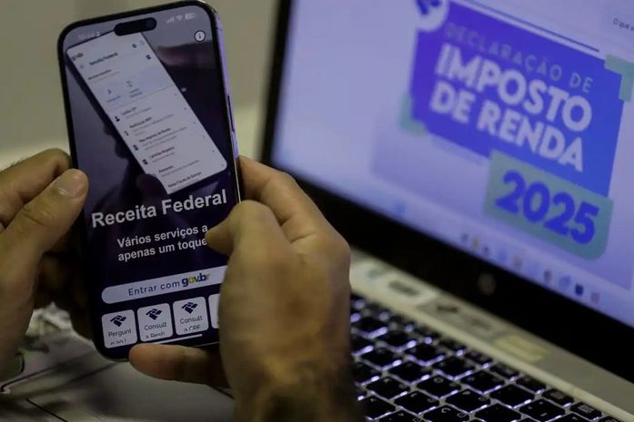 Receita paga nesta sexta-feira quarto lote de restituição do IR