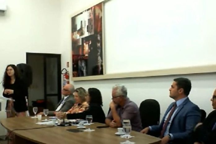 “Preservar os recursos naturais é garantir alimentação e renda”, diz Teca Nelma em audiência sobre a poluição das lagoas