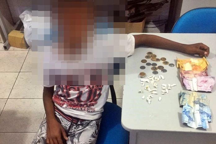 Polícia acredita que menor era usado como aviãozinho