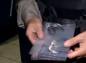 Maconha foi encontrada na mochila do homem.