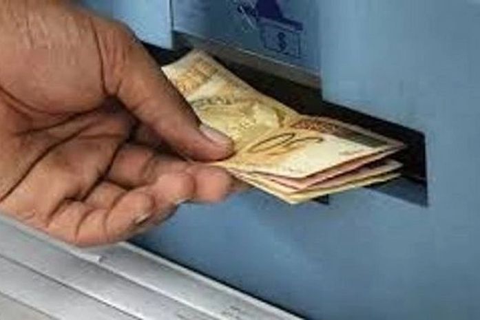 Prefeitura de Arapiraca paga segunda parcela do 13º salário dos servidores