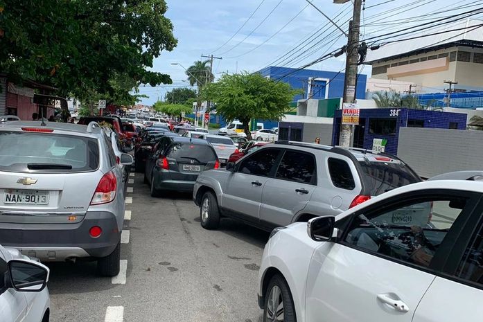 Mudança no trânsito em rua do Farol gera reclamações e SMTT emite nota