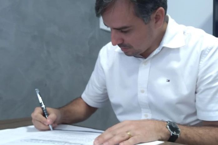 Vereador Joãozinho cria PL que legaliza condomínios fechados em Maceió