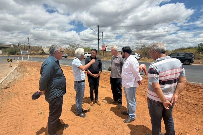 Governo de Alagoas inspeciona trecho final da duplicação de via que liga Palmeira/Igaci
