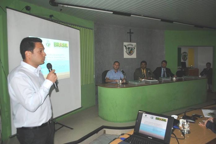 Plano de saneamento básico é discutido no Legislativo de Arapiraca