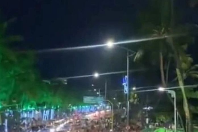 O Trio Elétrico de JHC!