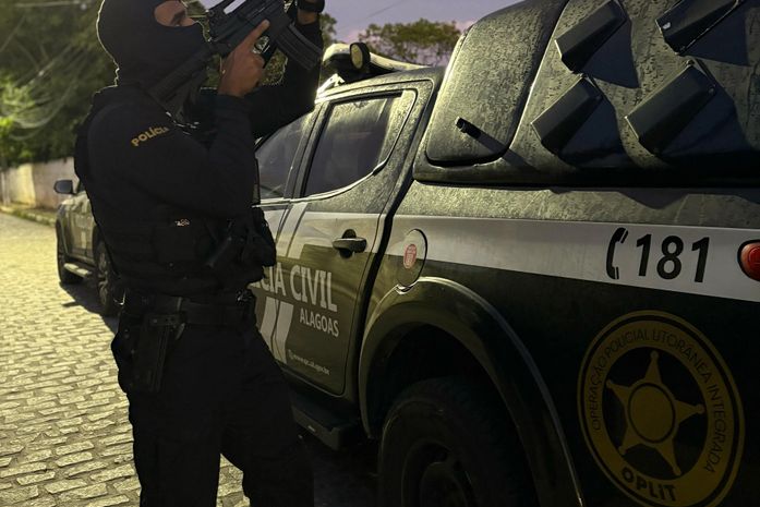 PC deflagra operação e prende suspeito de integrar grupo de encapuzados, no Benedito Bentes