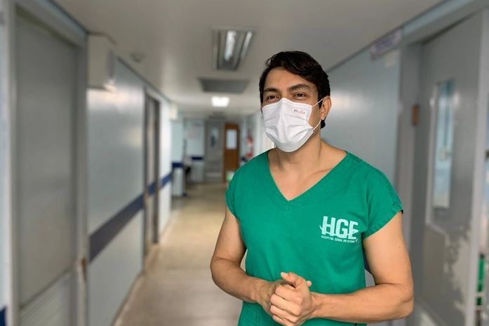 Cirurgião plástico Thyago Carvalho