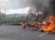 Moradores de conjuntos residenciais de Rio Largo protestam contra a falta de água