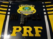 Homem é flagrado com arma de uso restrito ao lado de carro acidentado na AL-210

