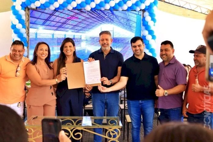 Arthur Lira leva R$ 2,5 milhões para obras nas agrovilas de Novo Lino e fortalece aliança com a prefeita Marcela Gomes