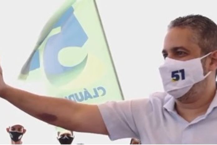 Cláudio Canuto inaugura comitê e promove domingo de adesivaço em Arapiraca