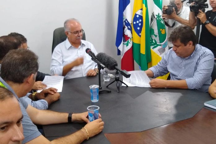 Câmara Municipal de Arapiraca participa de solenidade de assinatura de convênio do sócio torcedor