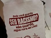 Campanha Maceió é Massa Sem Racismo, da Prefeitura de Maceió, lança lixo-car, como ferramenta educativa: Onde você guarda seu racismo? 