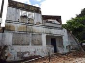 Dos 172 imóveis abandonados na parte baixa de Maceió, 106 estão localizados na Jatiúca