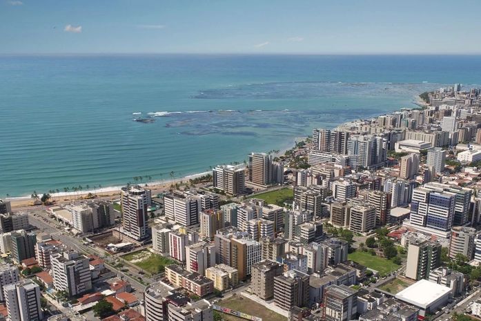 Mercado imobiliário prevê redução de juros e aumento de compras de imóveis em Alagoas