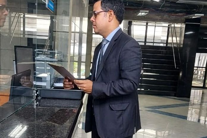 Rodrigo Cunha registra na Polícia Federal notícia-crime contra Kelmann Vieira por agressão em Arapiraca