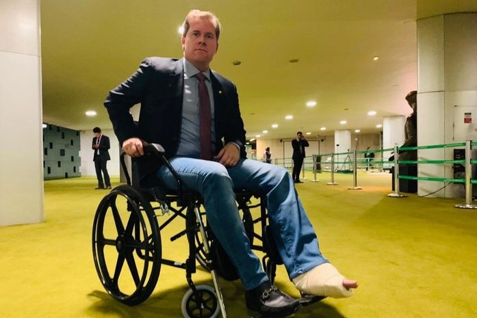 Marx Beltrão se submete a novo procedimento cirúrgico para corrigir lesão ortopédica