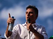 Flávio diz a aliados que Bolsonaro o escolheu como candidato à Presidência em 2026