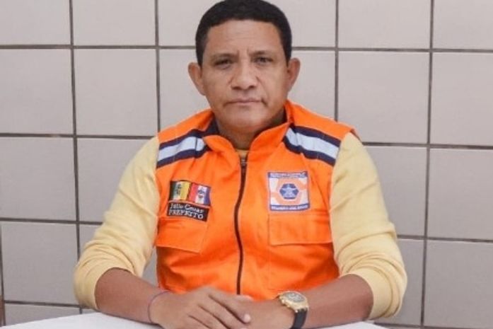 Júlio Cezar se solidariza com prefeitos de cidades atingidas pelas chuvas