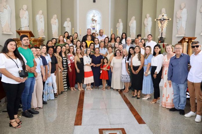 Prefeita Tia Júlia participa de missa em Ação de Graças pelos 136 anos de Emancipação Política de Palmeira dos Índios