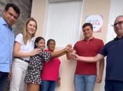 Prefeito contempla famílias de Chã Preta entregando casas novas em pleno período natalino 
