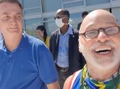 Bolsonaro e Paulo Cintura: o bordão de um governo que é uma piada e um perigo