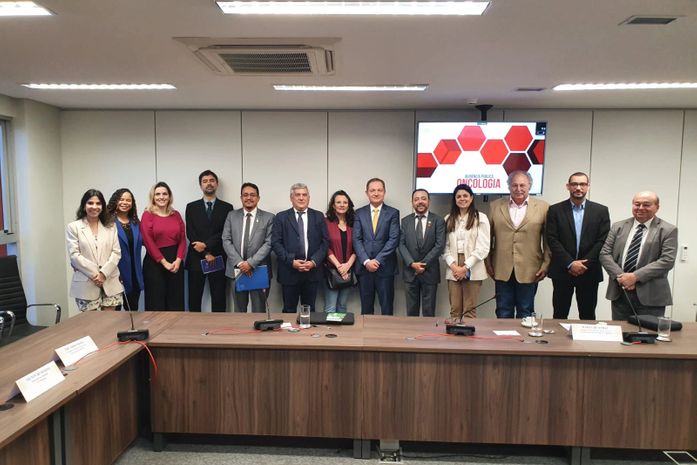 Rodrigo Buarque participa de discussão com GT Nacional de Oncologia do MPF