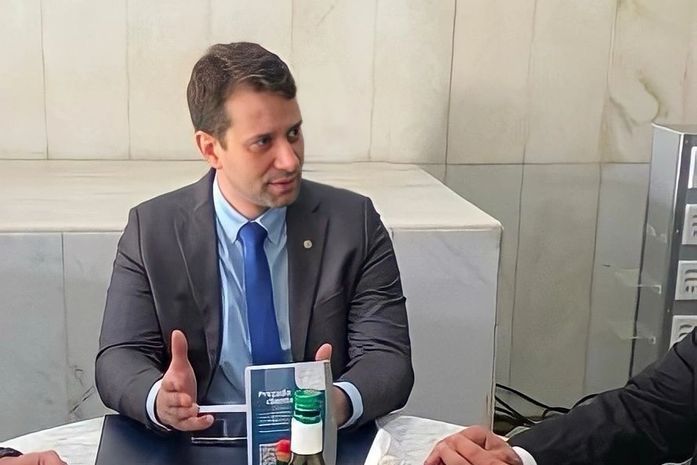 Deputado federal Daniel Barbosa