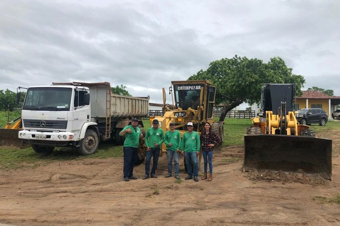 Prefeita Santana Mariano faz mutirão para recuperação da comunidade de Capelinha em Major Isidoro