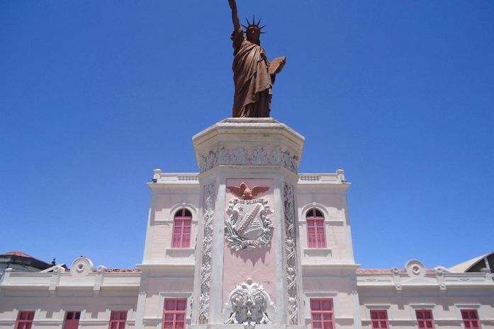 A pintura da estátua da Liberdade