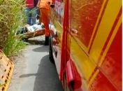 

Vídeo: carro sai da rodovia e capota em canavial, deixando uma mulher ferida