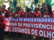 Centrais Sindicais realizam grande manifestação contra atos do Governo Federal