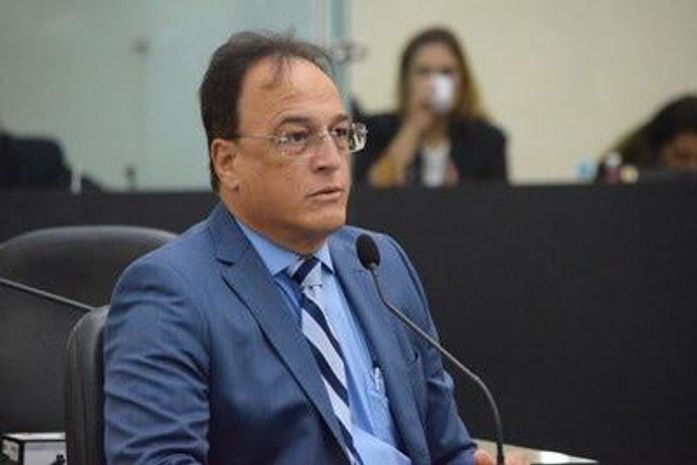 Deputado Galba Novaes