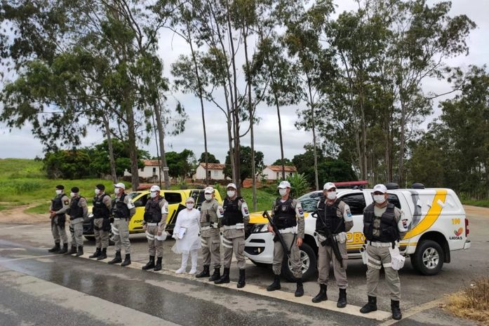 Militares do Batalhão de Polícia Rodoviária também estão atuando nas barreiras sanitárias em rodovias nas divisas do Estado