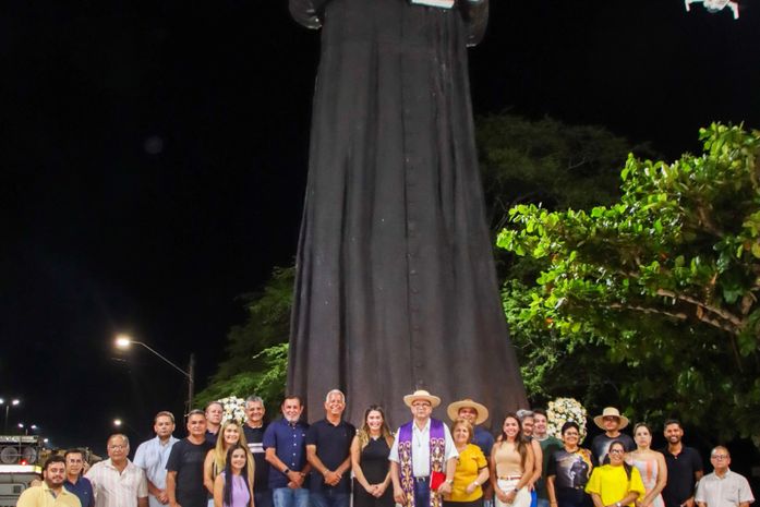 Prefeitura de São José da Lage inaugura a maior estátua do Padre Cícero em Alagoas