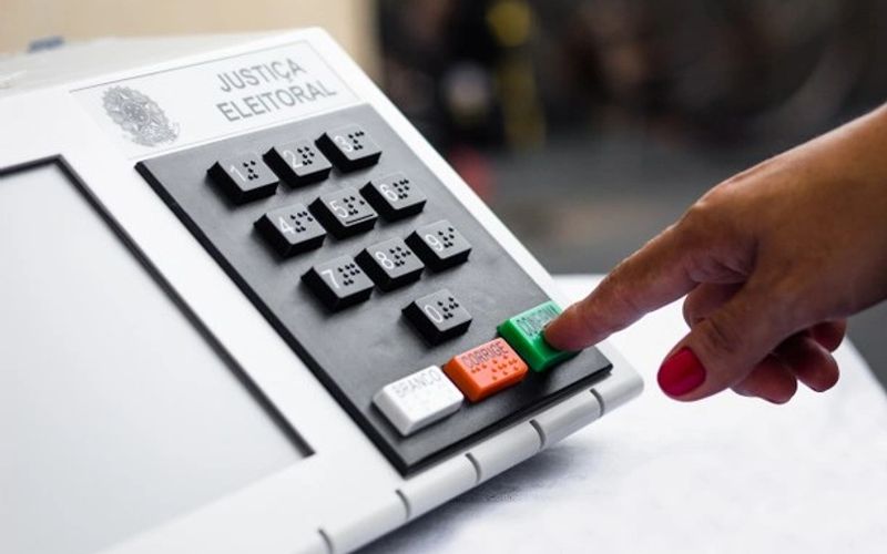 Urna eletrônica