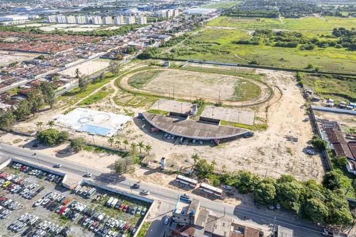 Educação, esporte e tecnologia: JHC anuncia novo Gigantão na parte alta de Maceió