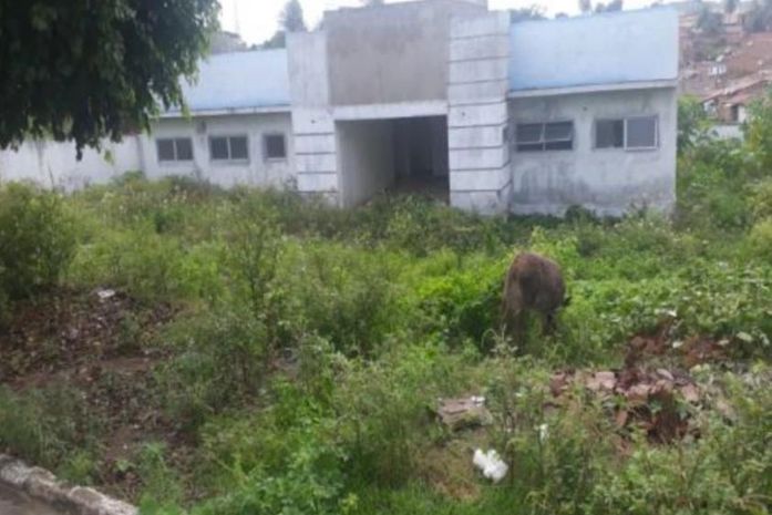 Desperdício do dinheiro público em Traipu, UBS está abandonada