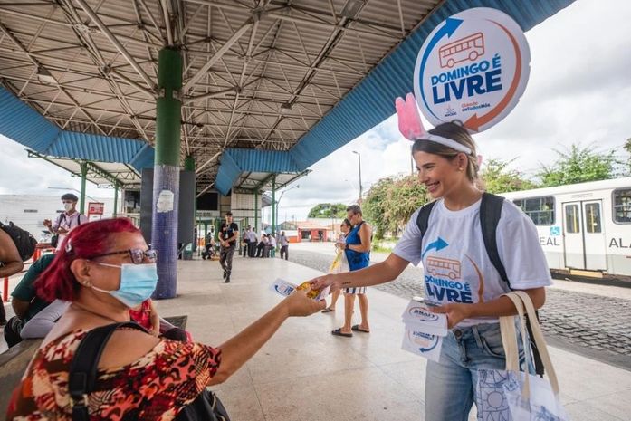 Maceioenses com cartão Vamu Cidadão não pagam coletivos aos domingos