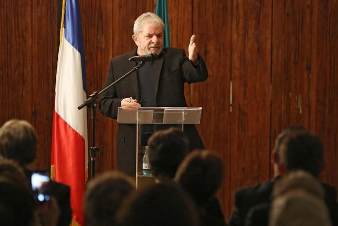 Lula: PT está sendo perseguido